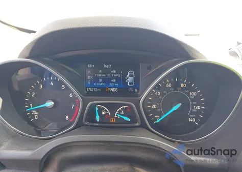 2017 Ford Escape Titanium из США, поврежденный, VIN 1FMCU0JD8HUB15366